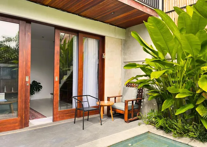 Villa De Awan Kerobokan (Bali)