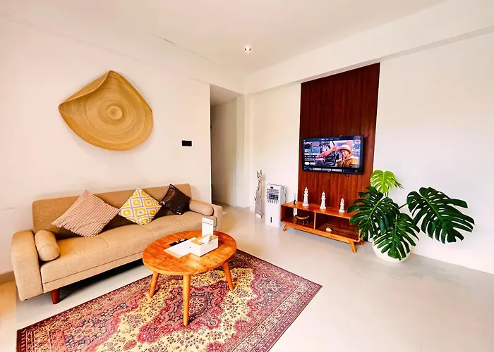 Villa De Awan